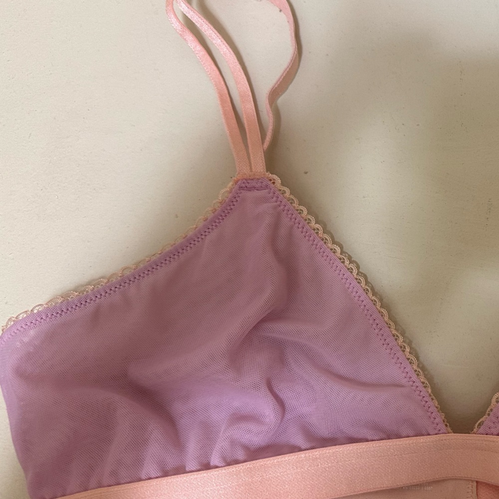 Parade silky mesh triangle bralette - Picture 2 of 5